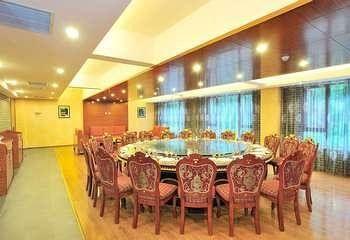 Luanchuan Re-Channel Ferry Lake Hotel Gucheng  Luaran gambar